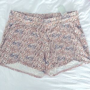 New Kindred Braverly Cheetah Small Lounging Shorts Elastic Waist Drawstring